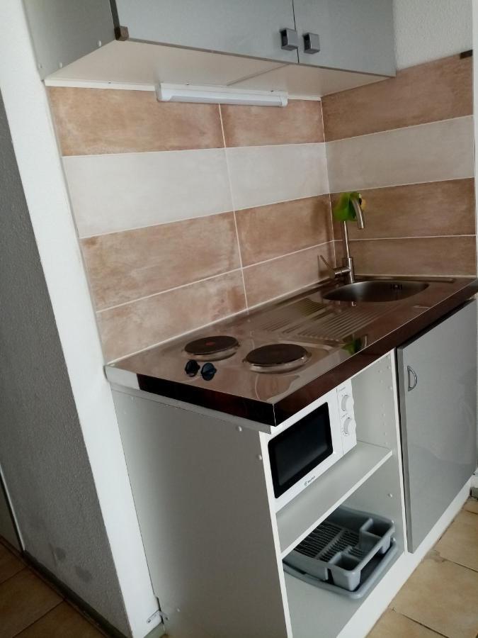 شقة بورت-لا-نوفيل  في La Brise Marine Entre Mer Et Lac Marin, Terrasse, 5Mn De La Plage Wifi المظهر الخارجي الصورة